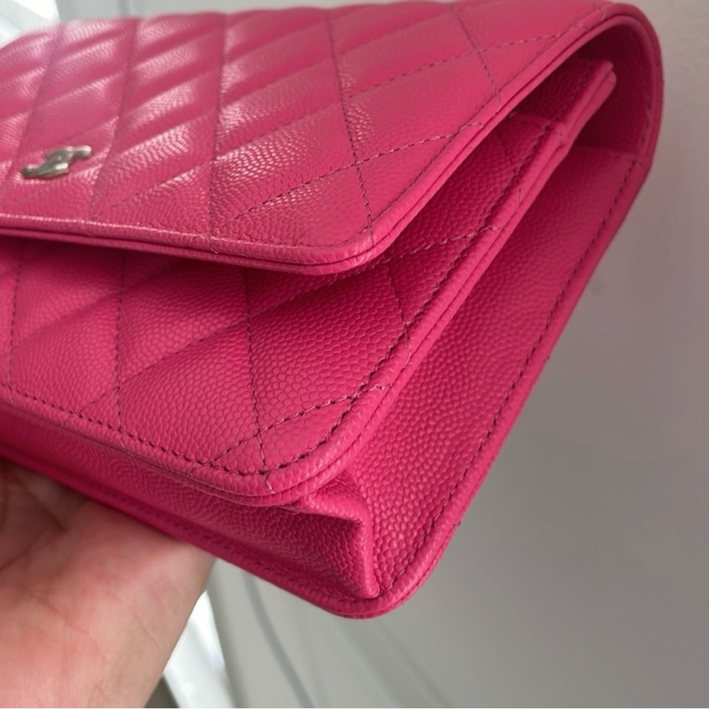 Authentic Chanel woc caviar pink bag - Picture 6 of 14